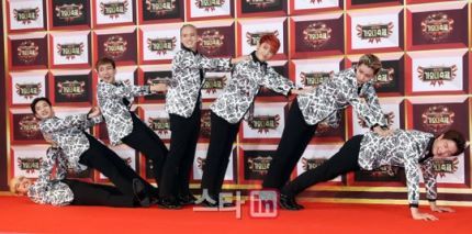 오늘자 가요 대축제 조증 폭발한 레드카펫.jpg (feat. 까스활명수) | 인스티즈