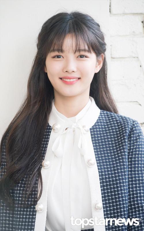 99년생 투탑이라는 김유정과 김소현 | 인스티즈