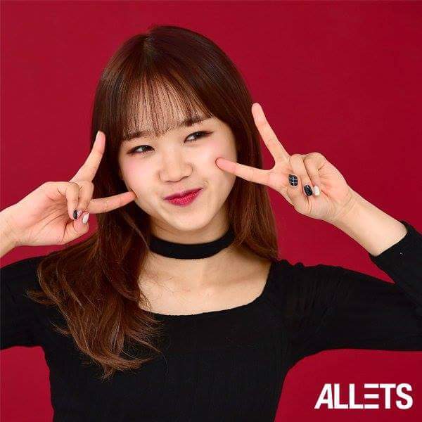 아이오아이 화이트vs블랙 | 인스티즈