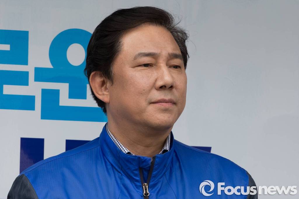 문재인 한정 따뜻한 남자,웨폰킴(a.k.a김병기) | 인스티즈