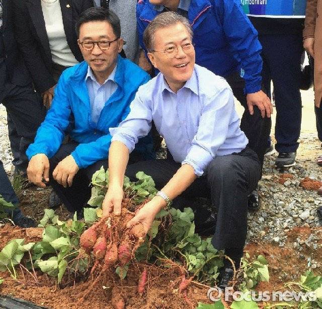 문재인을 흐뭇하게 만든 여대생의 발언.jpg(feat.고구마) | 인스티즈