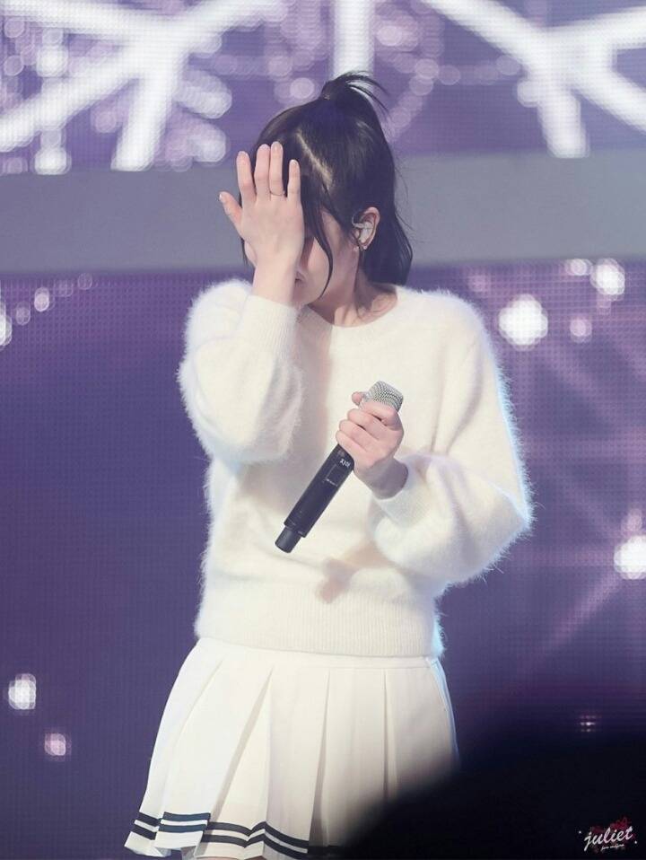 흑발이 너무 이쁜 러블리즈 지애 | 인스티즈