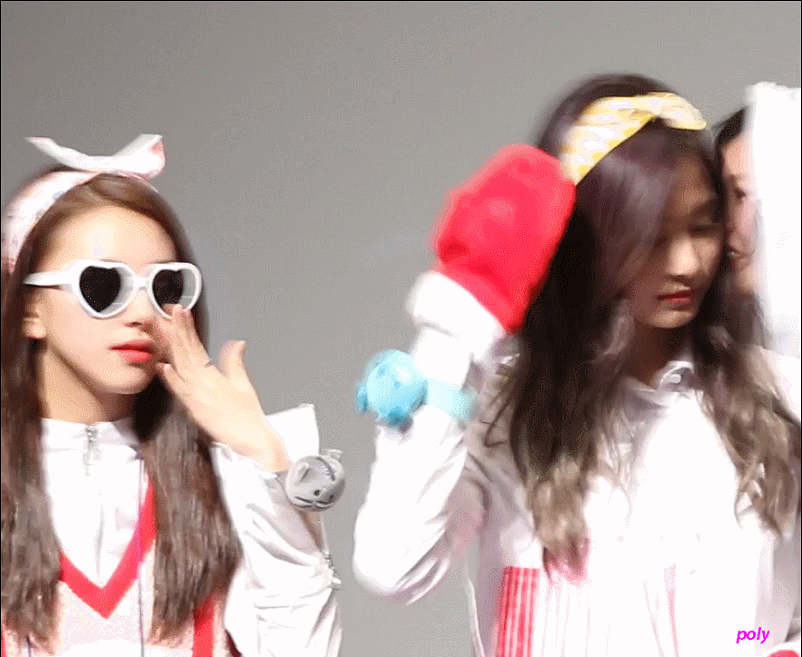 [트와이스] 장난꾸러기 사나 .gif | 인스티즈