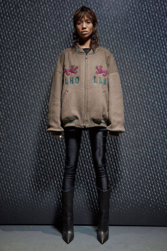 Yeezy 칸예웨스트 브랜드 2017 컬렉션.jpg | 인스티즈