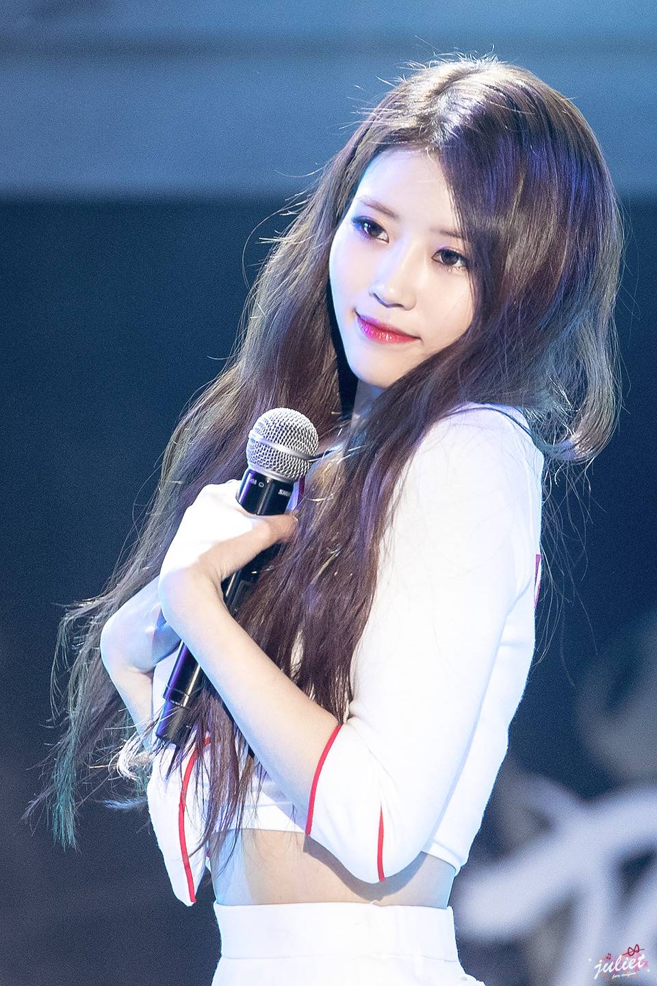 [러블리즈] 내가 제일 좋아하는 의상을 입어줘서 미주 | 인스티즈