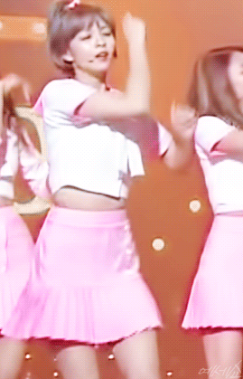 트와이스에서 윙크 제일못하는 정연윙크짤 | 인스티즈