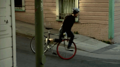 픽시 자전거가 스키딩(제동) 하는 방식.gif | 인스티즈