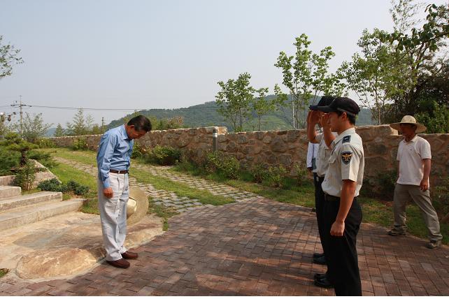 서거 후에도 임기시절 청와대 막내들에게 아직까지도 사랑한다는 말을 듣는 대통령 | 인스티즈
