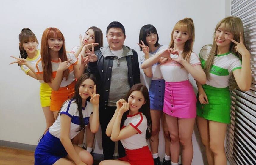 2017년 첫 오마이걸.JPG | 인스티즈