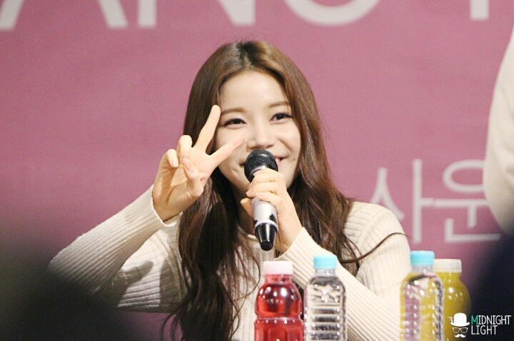 마마무 리더겸 메인보컬 솔라 .jpg | 인스티즈