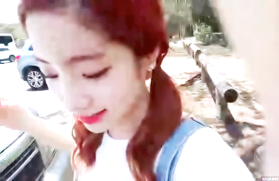 호주에서 v앱한 트와이스 다현-사나 (데이터주의) | 인스티즈