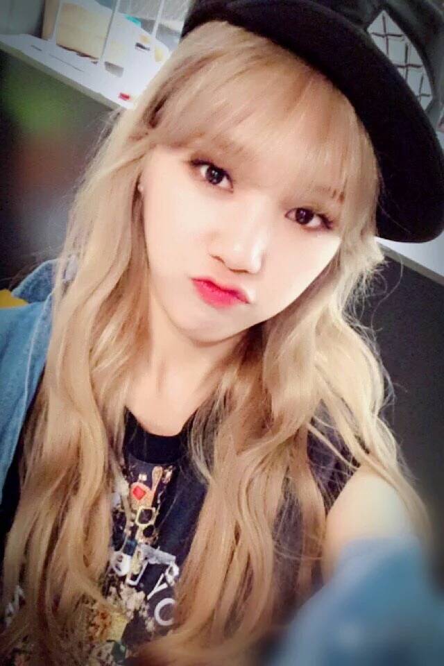 입꼬리가 매력적인 오마이걸 미미.JPG | 인스티즈