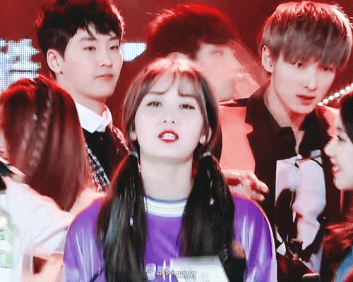 원래 예뻤지만 데뷔 후 급격하게 이뻐진 아이오아이 멤버 甲 | 인스티즈