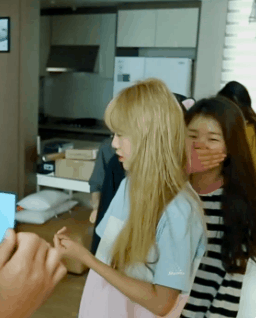 입꼬리가 매력적인 오마이걸 미미.JPG | 인스티즈