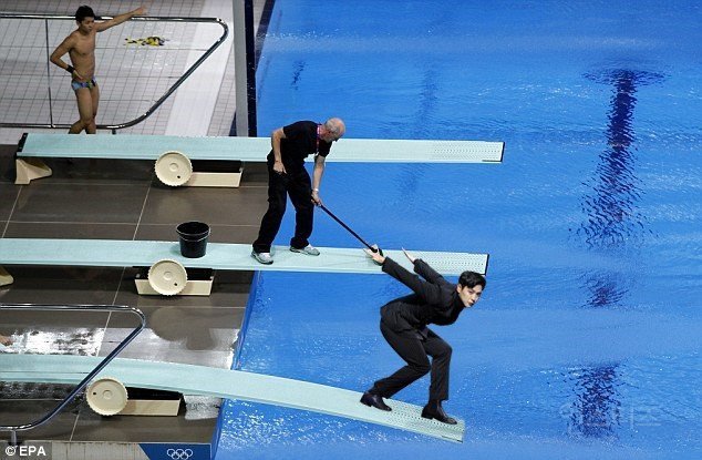 포즈 한번 취했다가 영고된 아이돌 | 인스티즈