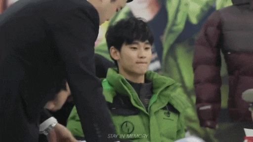 하이파이브,악수 거절 당하는 연예인들 | 인스티즈