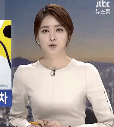 오늘자 JTBC 안나경 아나운서.gif | 인스티즈
