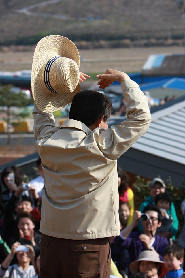 서거 후에도 임기시절 청와대 막내들에게 아직까지도 사랑한다는 말을 듣는 대통령 | 인스티즈