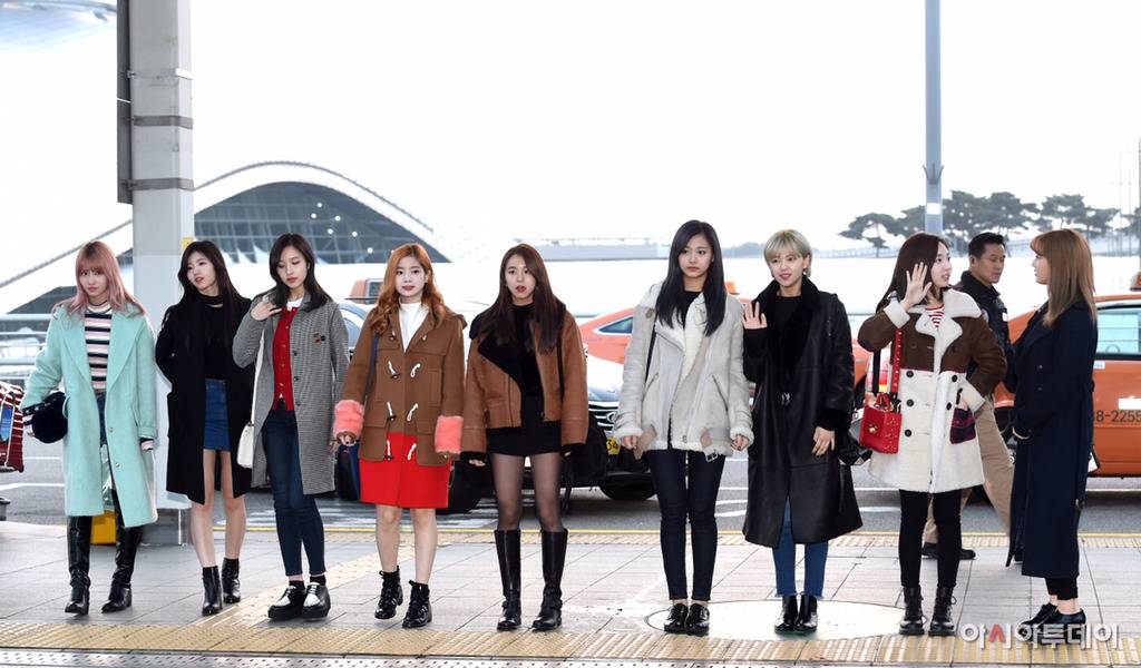 트와이스 161201 인천공항-홍콩 for MAMA | 인스티즈
