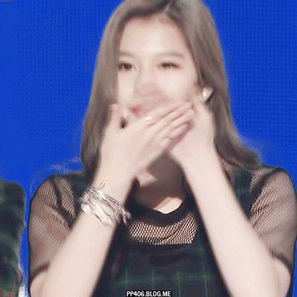 사나가 주는 선물 | 인스티즈