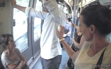 지하철 암내에 대처하는 방법.gif | 인스티즈