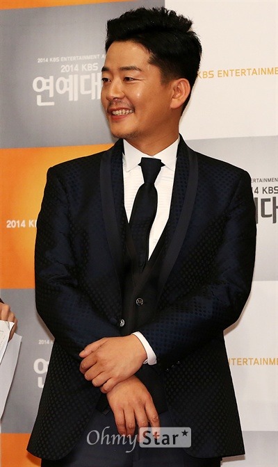 개그맨 이미지 빼고 보면 진짜 잘생긴 연예인.jpg | 인스티즈