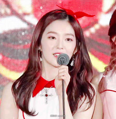 엄청 예뻤던 멜론뮤직어워드 아이린.gif | 인스티즈