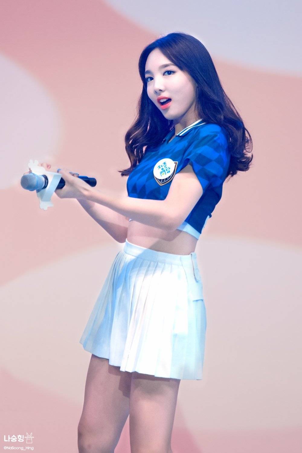 포카리 느낌 낭낭한 트와이스 의상 | 인스티즈