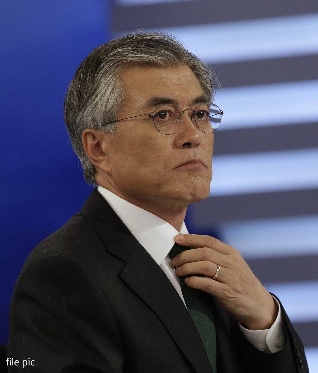 나이 들면서 얼굴의 느낌이 바뀌는듯한 문재인.jpg | 인스티즈