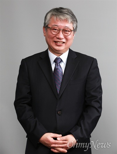 문재인의 아픈 손가락 두남자 | 인스티즈