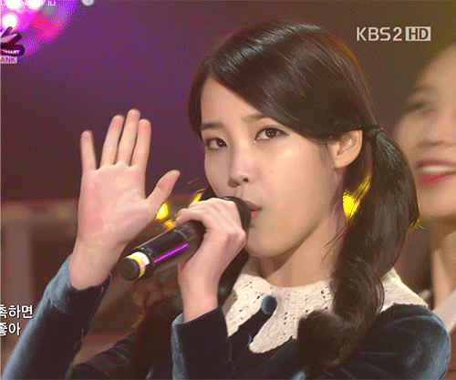 아이유 손.jpgif | 인스티즈