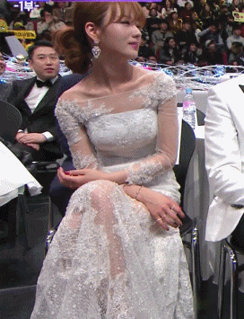 새벽에 보는 에이핑크 윤보미.jpgif | 인스티즈