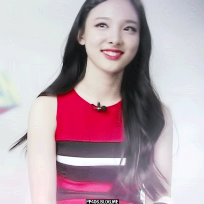 나연이 하트입술이 이쁘다길래 | 인스티즈