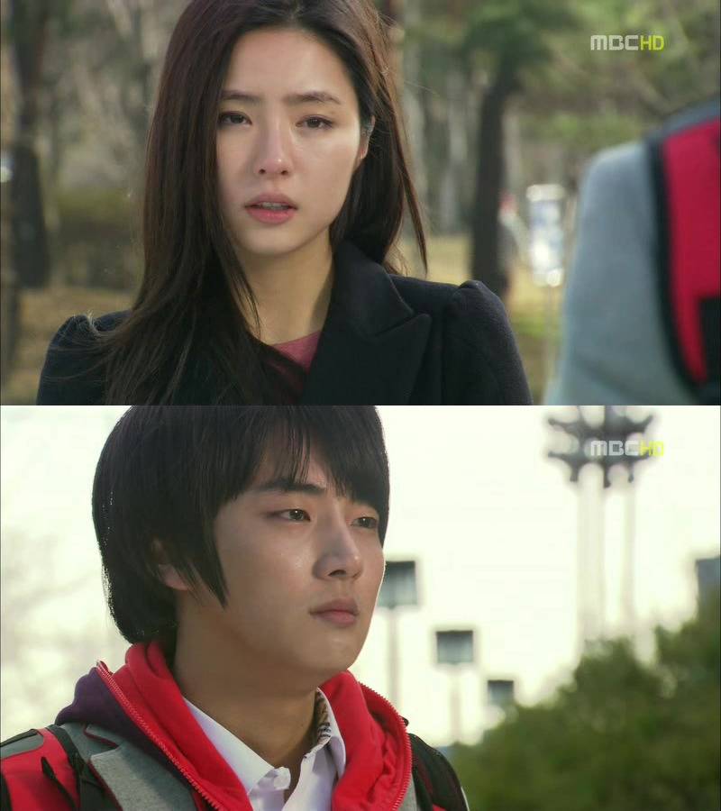 [지붕킥] 캠퍼스 데이트 하는 준혁과 세경 | 인스티즈