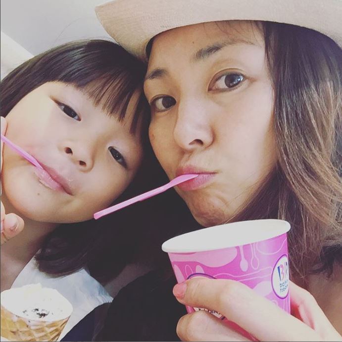 아빠 인스타와 엄마 인스타의 차이 (feat.사랑이) | 인스티즈