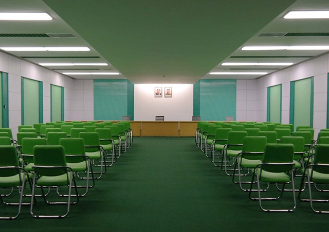 그랜드부다페스트 감성 0.1%정도 나는 북한의 인테리어.jpg | 인스티즈