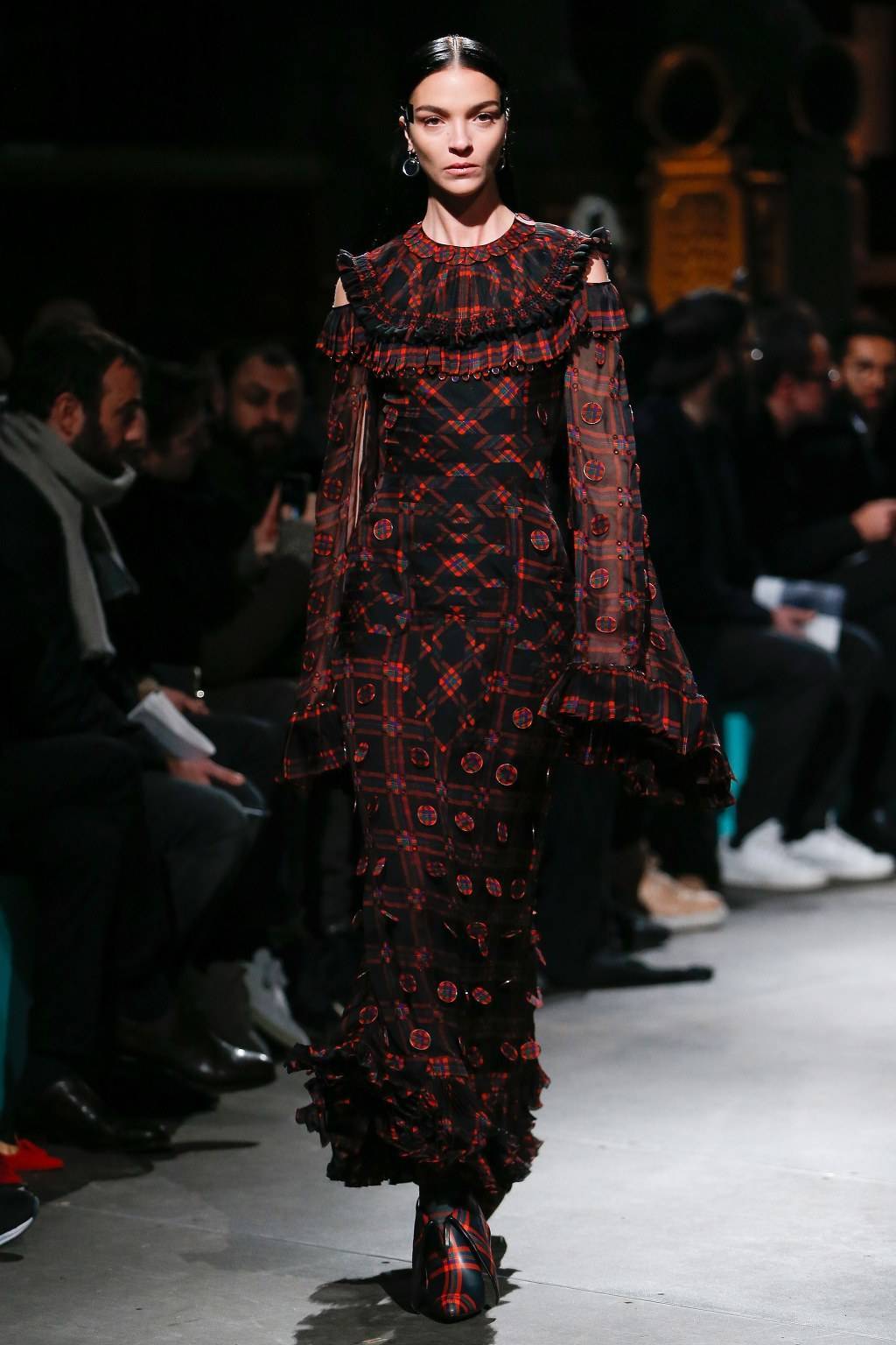 지방시 2017 S/S 오뜨 꾸뛰르 컬렉션 | 인스티즈