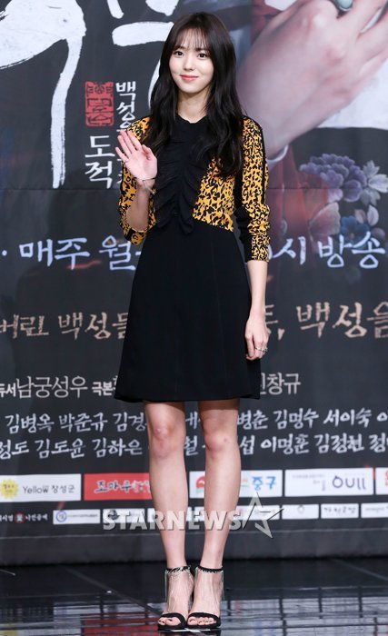 오늘자 채수빈 | 인스티즈