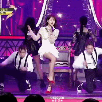 170209 골든탬버린-분홍신을 부르는 최유정.gif (데이터주의) | 인스티즈