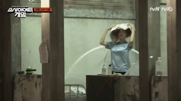 소사이어티 게임에서 가장 마음이 따뜻하신분.GIF | 인스티즈