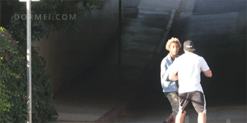 길거리 싸움에서 이기는 방법.gif | 인스티즈