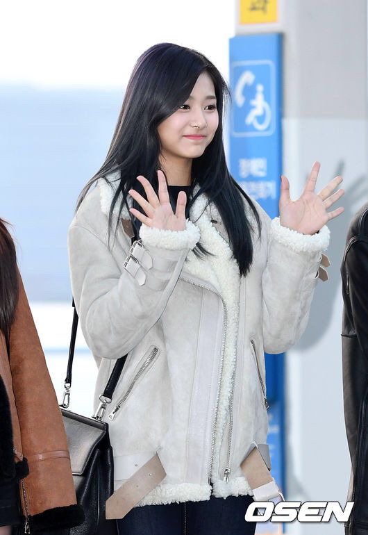트와이스 161201 인천공항-홍콩 for MAMA | 인스티즈