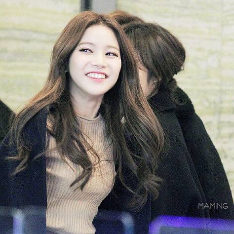 마마무 리더겸 메인보컬 솔라 .jpg | 인스티즈