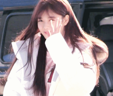 오늘자 공항 김유정 | 인스티즈