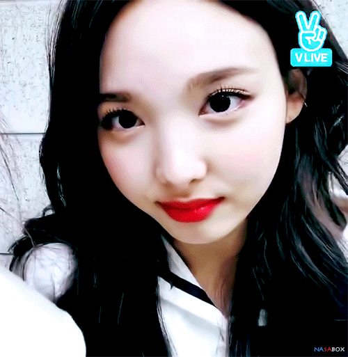 170212 상큼한 토끼 나연이 개인 브이앱 | 인스티즈