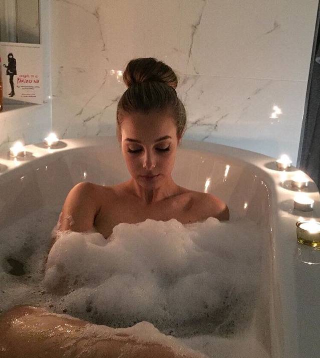 이태리 펠레 여자친구의 근황 ㅎㄷㄷ | 인스티즈