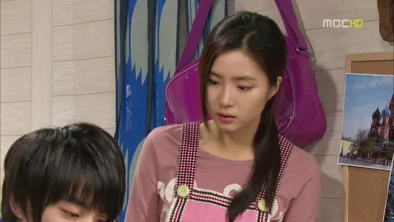 [지붕킥] 캠퍼스 데이트 하는 준혁과 세경 | 인스티즈