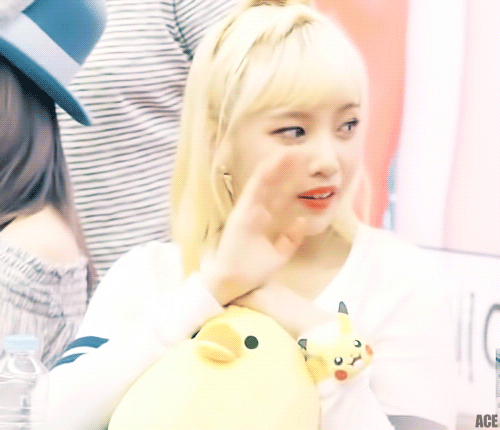 레드벨벳 조이.gif | 인스티즈