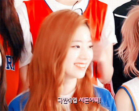 서든어택 녹음하는 다현이 | 인스티즈