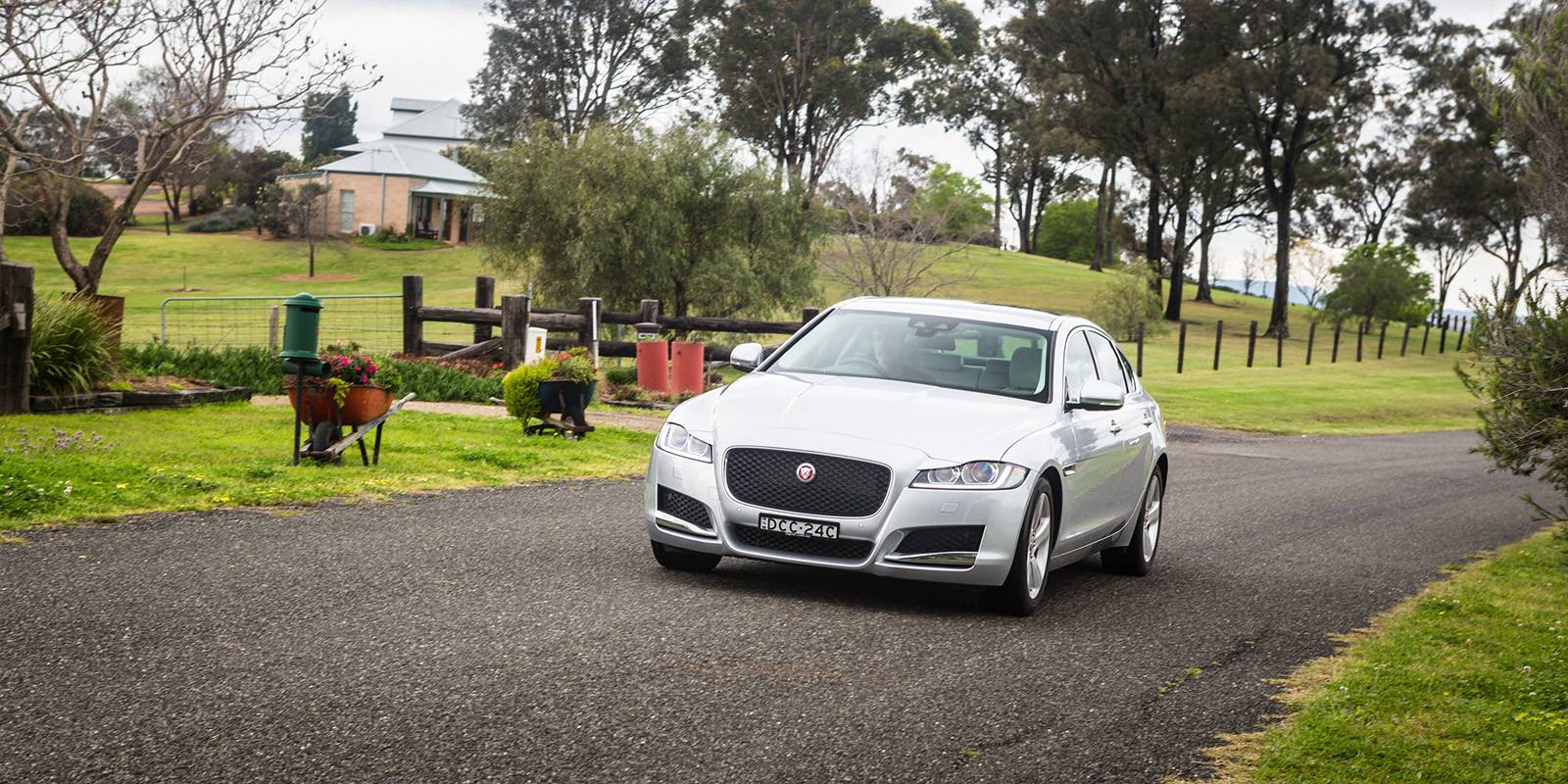 벤츠 E클래스 vs BMW 5시리즈 vs 아우디 A6 vs 재규어 XF | 인스티즈